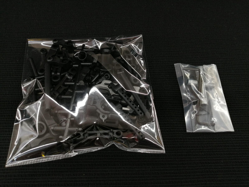 Chargez l&#39;image dans la visionneuse de la galerie, KYOSHO TF-5S Calsonic Impul GT-R 1/10 Body Parts - Used
