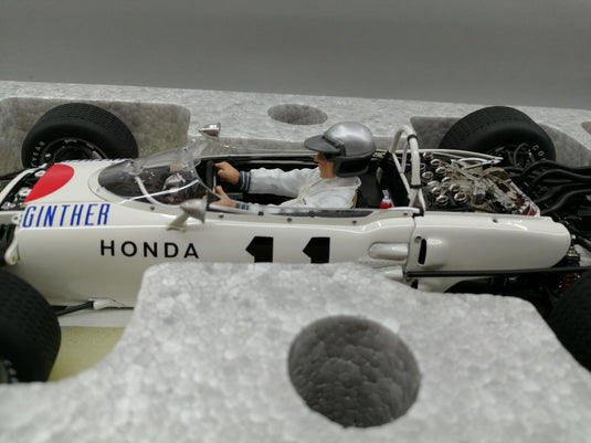 AUTOart Honda RA272 F1 Mexico GP 1965 1/18 Scale Car– Used