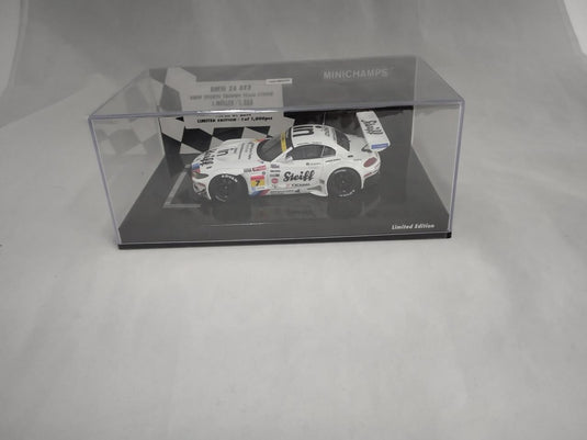 MINICHAMPS BMW Z4 GT3 Sports Trophy Team Studie 2014 1/43 Scale– Used