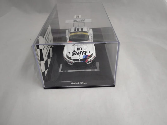 MINICHAMPS BMW Z4 GT3 Sports Trophy Team Studie 2014 1/43 Scale– Used
