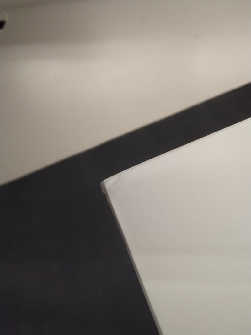 Cargue la imagen en el visor de la galería, TSM MODEL 1/18 McLaren MP4/6 1991 Japan GP Winner– Used
