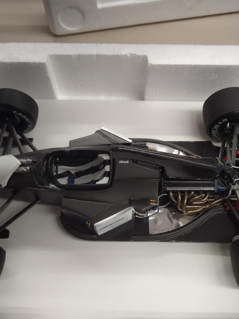 Cargue la imagen en el visor de la galería, TSM MODEL 1/18 McLaren MP4/6 1991 Japan GP Winner– Used

