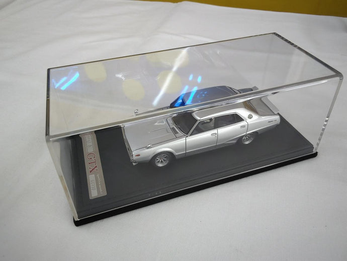 Ignition Model 1/43 Nissan Skyline 2000 GT-X Diecast Car– Used
