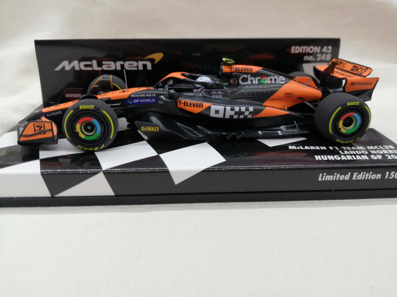 Chargez l&#39;image dans la visionneuse de la galerie, MINICHAMPS McLaren F1 Team MCL38 #4 L. Norris 2024 1/43 Scale Car– Used
