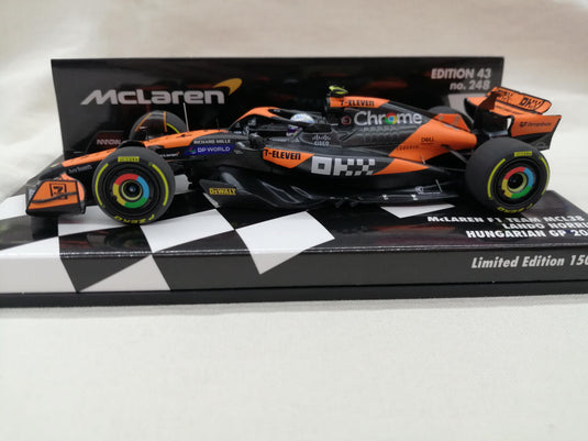 MINICHAMPS McLaren F1 Team MCL38