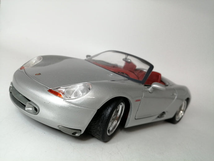 MAISTO 1/18 Porsche Boxster Diecast Model Car