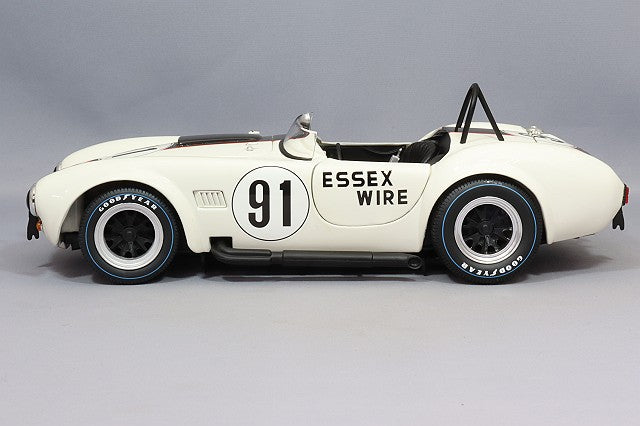 Carica immagine in Galleria Viewer, Kyosho 1/18 Shelby Cobra 427 S/C &quot;ESSEX WIRE&quot; #91 White / Dark Blue
