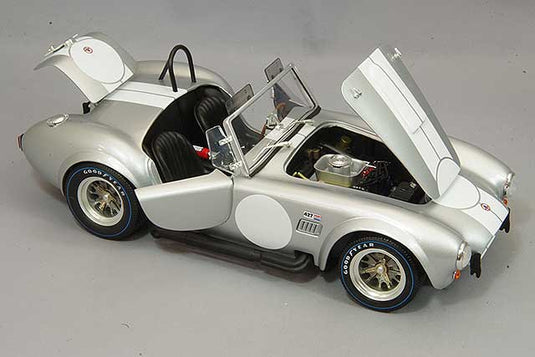 Kyosho 1/18 Shelby Cobra 427 S/C Silver
