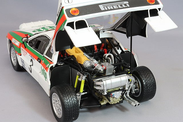 Laden Sie das Bild in Galerie -Viewer, Kyosho 1/18 Lancia Rally 037 1985 Elba Rally Winner #3 D. Cerrato / G. Cerri
