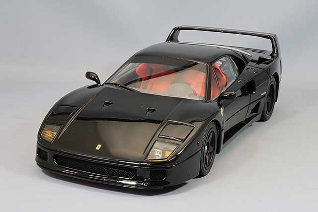 Kyosho 1/18 Ferrari F40 Black