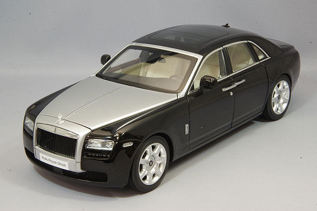 Kyosho 1/18 Rolls-Royce Ghost Black / Silver