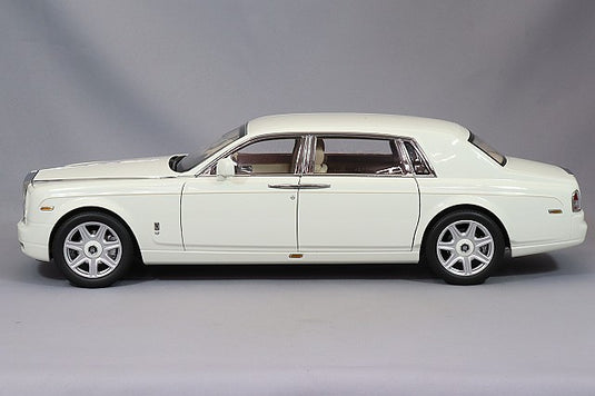 Kyosho 1/18 Rolls-Royce Phantom EWB English White