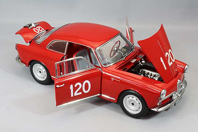 Laden Sie das Bild in Galerie -Viewer, Kyosho 1/18 Alfa Romeo Giulietta SV Mille Miglia 1956 #120
