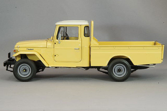Kyosho 1/18 Toyota Land Cruiser 40 Beige