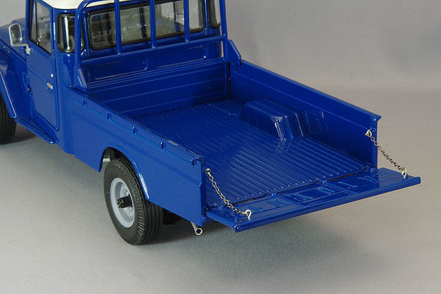 Carica immagine in Galleria Viewer, Kyosho 1/18 Toyota Land Cruiser 40 Blue
