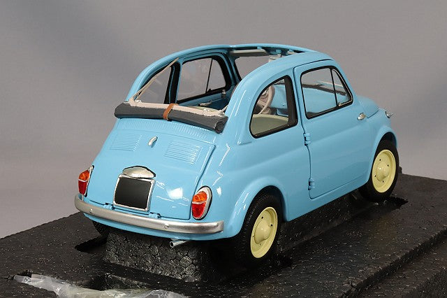Cargue la imagen en el visor de la galería, Kyosho 1/18 Fiat Nuova 500 Celeste Cruise (Blue)
