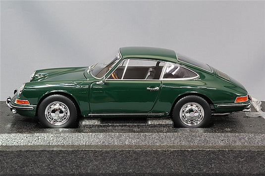 Kyosho 1/18 Porsche 911 (901) 1964 Irish Green