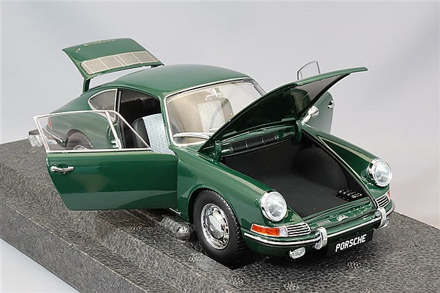 Load image into Gallery viewer, Kyosho 1/18 Porsche 911 (901) 1964 Irish Green
