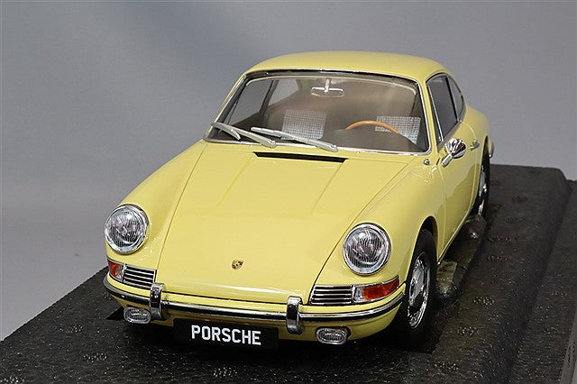 Kyosho 1/18 Porsche 911 (901) 1964 Champagne Yellow