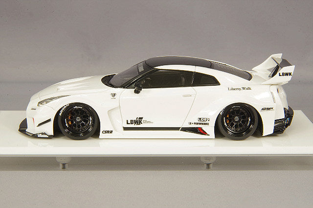Laden Sie das Bild in Galerie -Viewer, EIDOLON 1/43 LB-SILHOUETTE WORKS GT 35GT-RR 2020 Tokyo Auto Salon
