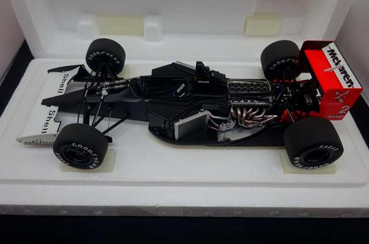 AUTOART 1991 #2 (Gerhard Berger) McLaren Honda MP4/6 Japan GP 1/18– Used