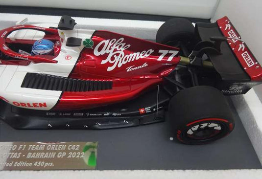 MINICHAMPS Bahrain GP 2022 Alfa Romeo C42 1/43 Scale Model Car– Used