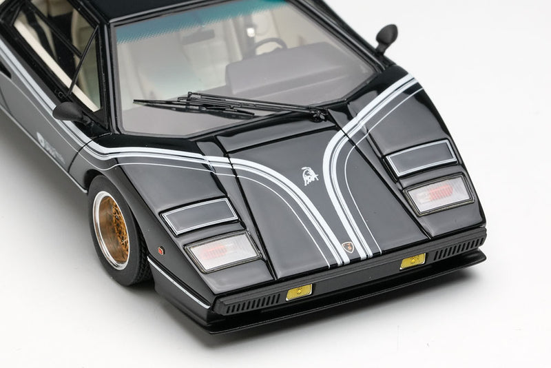 Laden Sie das Bild in Galerie -Viewer, Pre-order EIDOLON 1/43 EM443A Lamborghini LP500R Ch.1120144 Tokyo Super Car Show 1977
