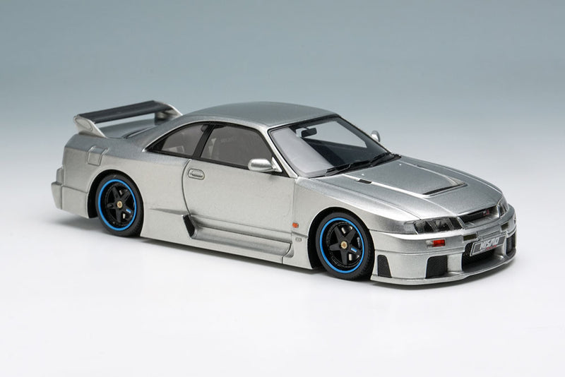 Laden Sie das Bild in Galerie -Viewer, Pre-order EIDOLON 1/43 EM500 NISMO GT-R LM Road car 1995 Silver
