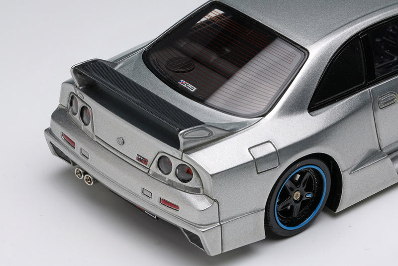 Cargue la imagen en el visor de la galería, Pre-order EIDOLON 1/43 EM500 NISMO GT-R LM Road car 1995 Silver
