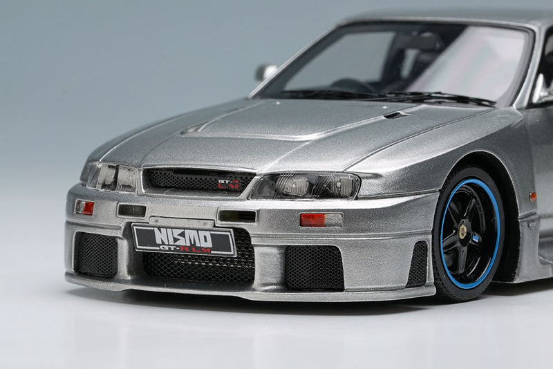 Laden Sie das Bild in Galerie -Viewer, Pre-order EIDOLON 1/43 EM500 NISMO GT-R LM Road car 1995 Silver
