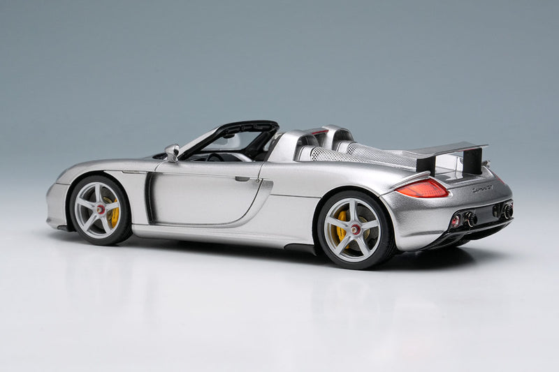 Laden Sie das Bild in Galerie -Viewer, EIDOLON EM567A Porsche Carrera GT 2004 (Rear Wing Up) GT Silver Make Up 1/43 EM567A
