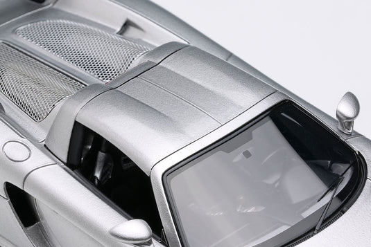 EIDOLON EM567A Porsche Carrera GT 2004 (Rear Wing Up) GT Silver Make Up 1/43 EM567A