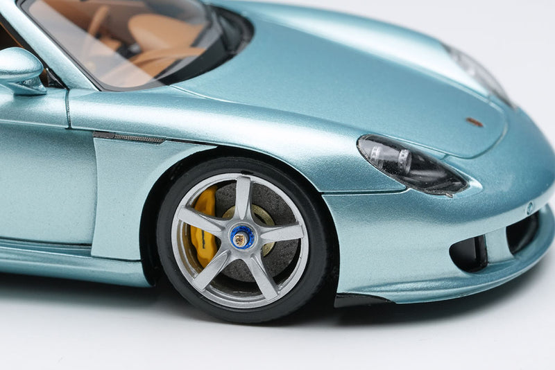 Cargue la imagen en el visor de la galería, Pre-order EIDOLON 1/43 EM567B Porsche Carrera GT 2004 (Rear Wing Up) Horizon Blue Metallic Limited 100pcs
