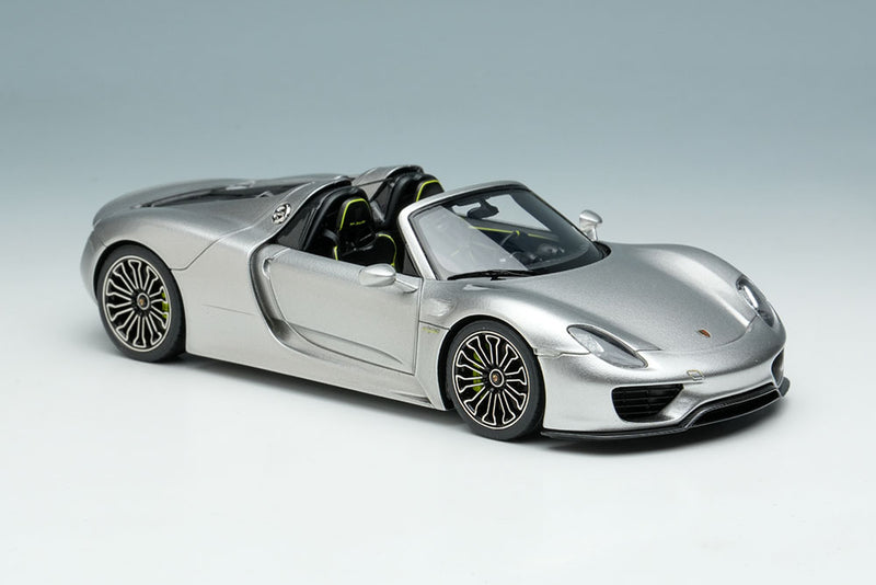 Chargez l&#39;image dans la visionneuse de la galerie, EIDOLON 1/43 EM568A Porsche 918 Spyder 2011 GT Silver
