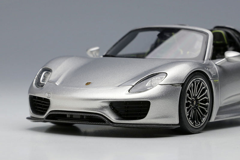 Cargue la imagen en el visor de la galería, EIDOLON 1/43 EM568A Porsche 918 Spyder 2011 GT Silver
