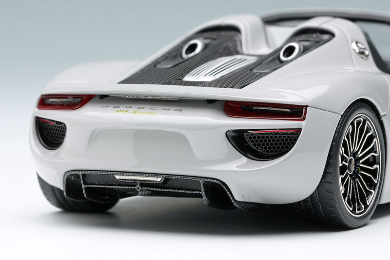 Laden Sie das Bild in Galerie -Viewer, EIDOLON EM568J Porsche 918 Spyder 2011 Fashion Gray (Limited 60pcs) Make Up 1/43 EM568J
