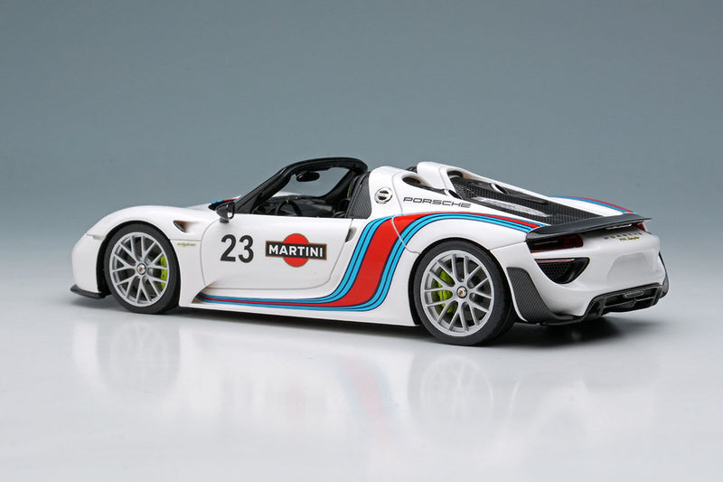 Laden Sie das Bild in Galerie -Viewer, EIDOLON EM569A Porsche 918 Spyder Weissach Package 2011 White / Martini Stripe Make Up 1/43 EM569A
