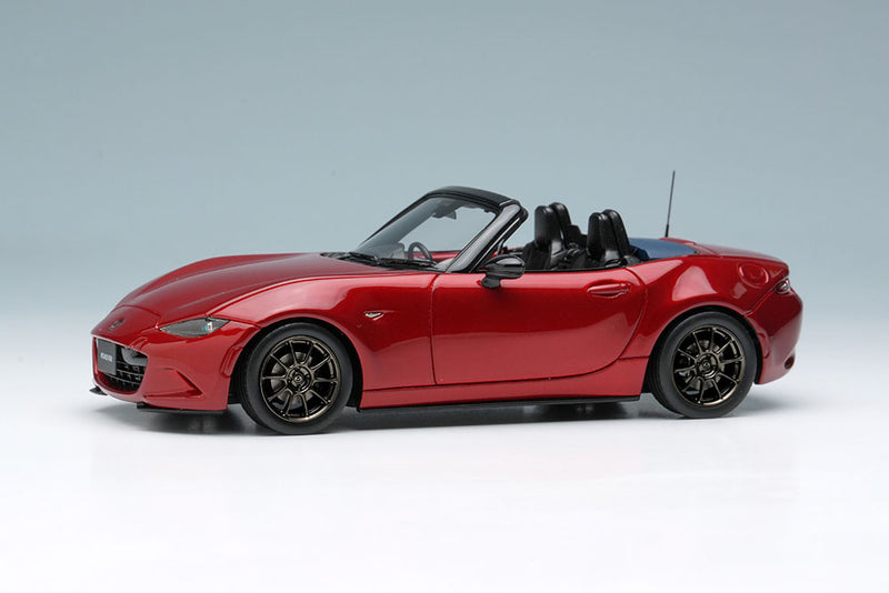 Load image into Gallery viewer, Pre-order EIDOLON 1/43 EM764C Mazda Roadster (ND) 990S 2022 Soul Red Crystal Metallic
