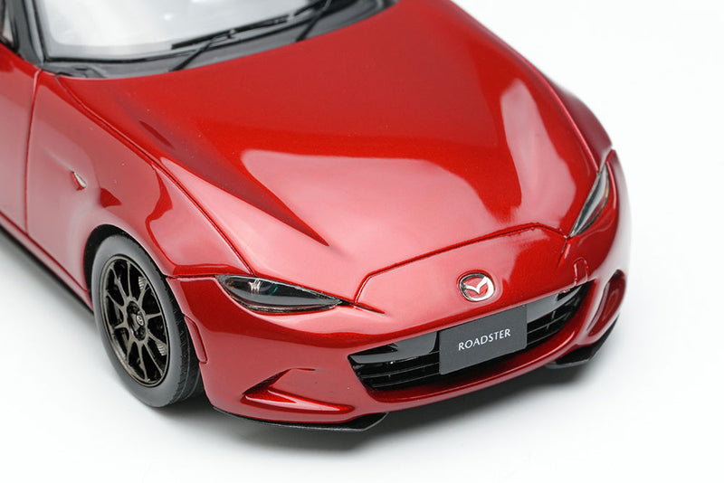 Load image into Gallery viewer, Pre-order EIDOLON 1/43 EM764C Mazda Roadster (ND) 990S 2022 Soul Red Crystal Metallic
