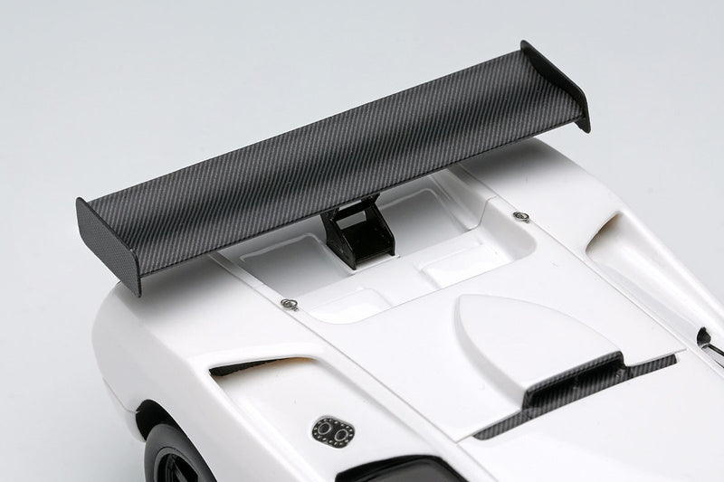 Laden Sie das Bild in Galerie -Viewer, EIDOLON EM786B Lamborghini Diablo GTR 1999 White Make Up 1/43 EM786B
