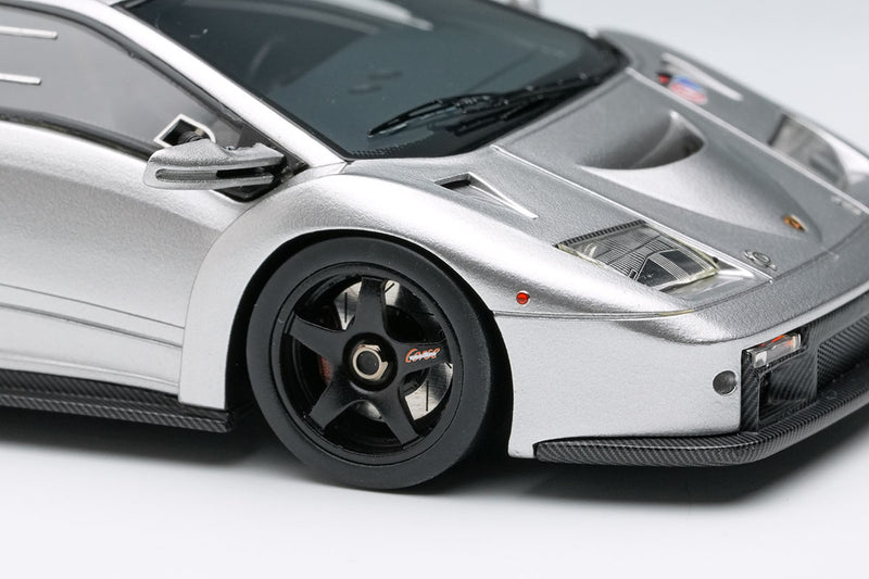 Laden Sie das Bild in Galerie -Viewer, EIDOLON EM786D Lamborghini Diablo GTR 1999 Silver Limited 60pcs Make Up 1/43 EM786D
