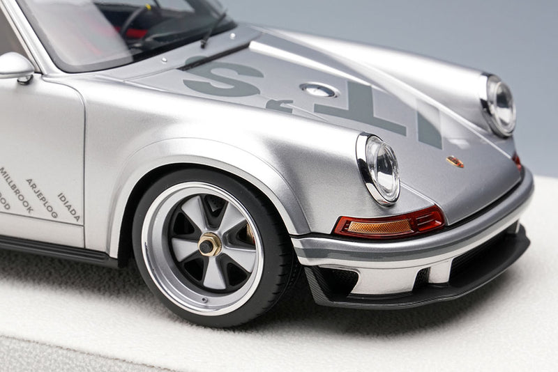 Cargue la imagen en el visor de la galería, EIDOLON EML018J 1/18 Singer 911DLS Silver Goodwood Festival of Speed 2019 Limited 120pcs
