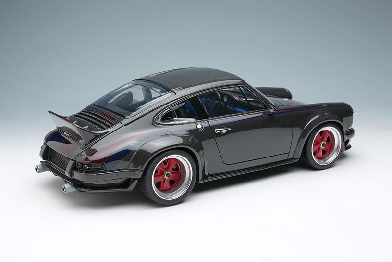 Load image into Gallery viewer, Pre-Order EIDOLON EML018N 1/18 Singer 911 DLS 2022 Visible Carbon / Stripe Limited 100pcs
