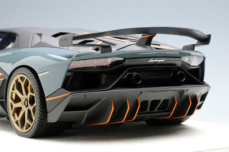 Laden Sie das Bild in Galerie -Viewer, EIDOLON EML027J 1/18 Lamborghini Aventador SVJ 63 2018 Grigio Telesto Limited 63pcs Make Up 1/18 EML027J
