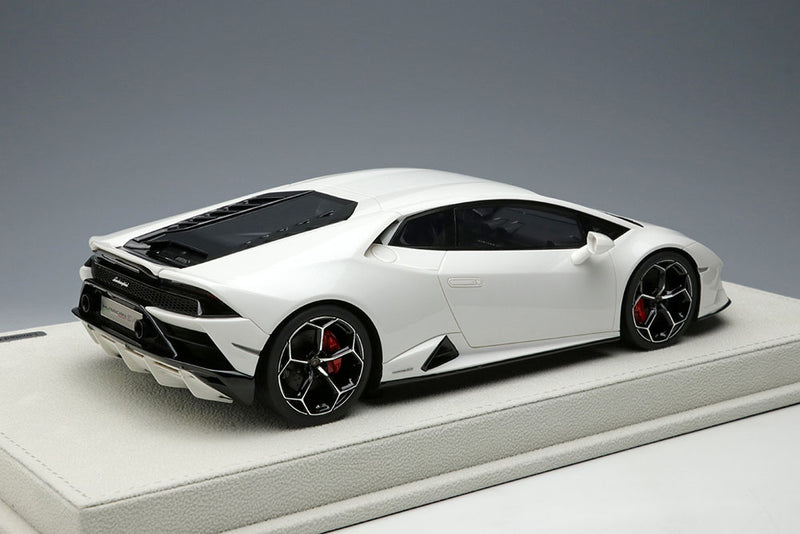 Chargez l&#39;image dans la visionneuse de la galerie, EIDOLON EML031C 1/18 Lamborghini Huracan Evo 2019 Pearl White Limited 60pcs
