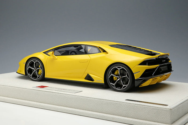 Cargue la imagen en el visor de la galería, EIDOLON EML031D 1/18 Lamborghini Huracan Evo 2019 Pearl Yellow Limited 40pcs
