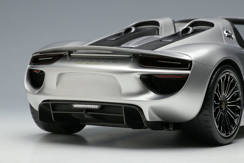 Chargez l&#39;image dans la visionneuse de la galerie, Pre-Order EIDOLON EML045A 1/18 Porsche 918 Spyder 2011 GT Silver
