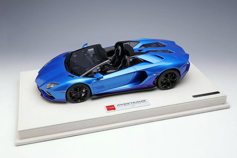 Chargez l&#39;image dans la visionneuse de la galerie, EIDOLON EML064A 1/18 Lamborghini Aventador LP780-4 Ultimae Roadster 2021 Blu Tawaret / Blu Nethuns Limited 100pcs
