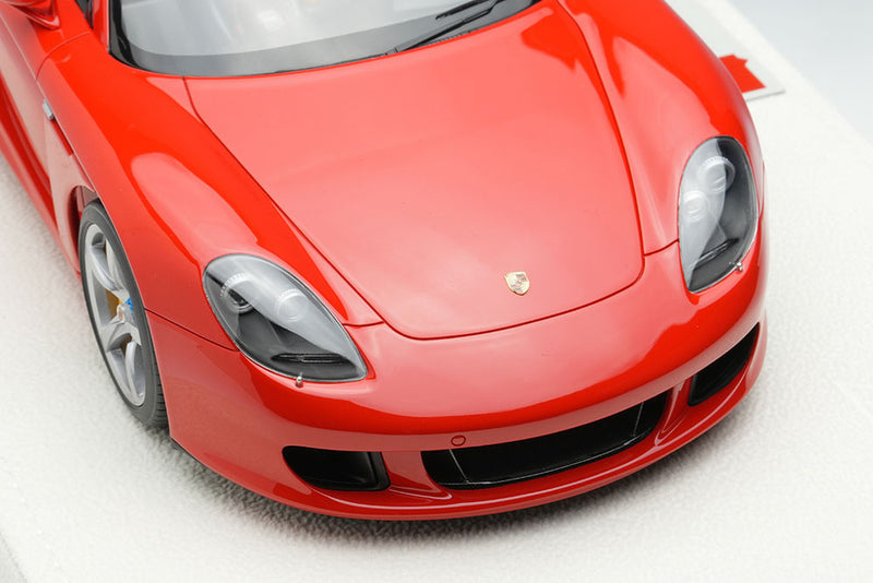 Laden Sie das Bild in Galerie -Viewer, Pre-Order EIDOLON EML070B 1/18 Porsche Carrera GT 2004 Guards Red
