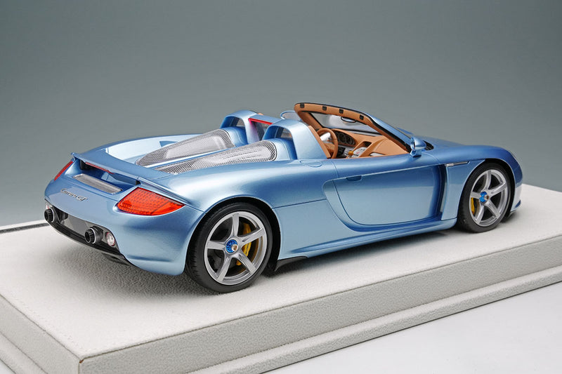 Laden Sie das Bild in Galerie -Viewer, EIDOLON EML070H 1/18 Porsche Carrera GT 2004 Horizon Blue Metallic Limited 100pcs Make Up 1/18 EML070H
